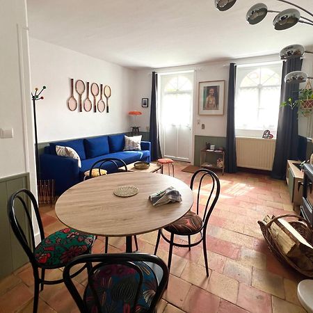 Charmante Maisonette A Arconnay Exterior foto